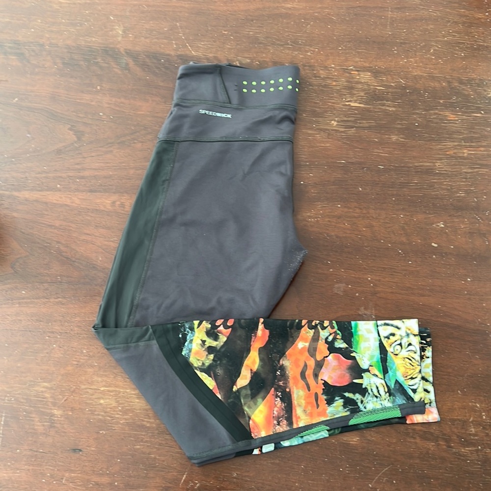 Reebok SPEEDWICK Women’s Cropped Leggings | M